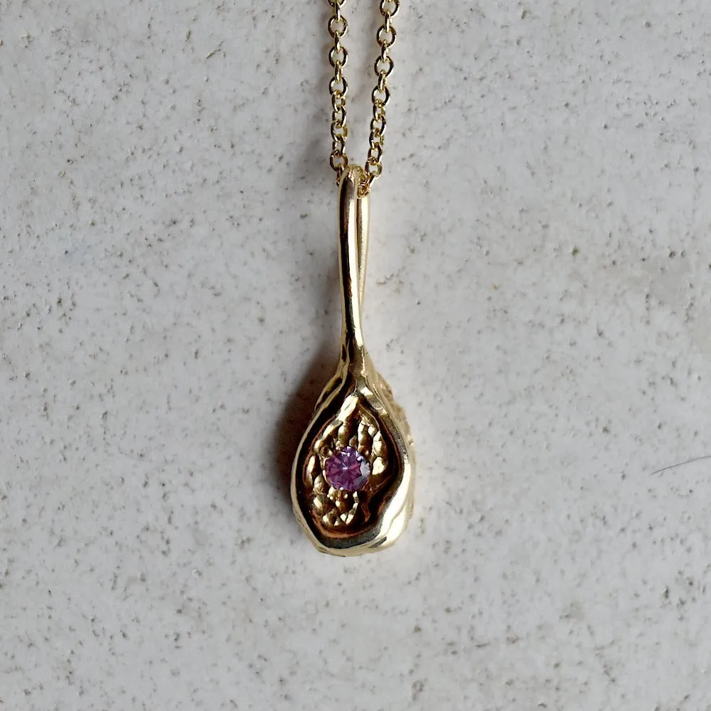 14ky 'Spoon' Nugget Necklace with Lilac Sapphire