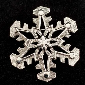 1977 Sarah Coventry Snowball Brooch