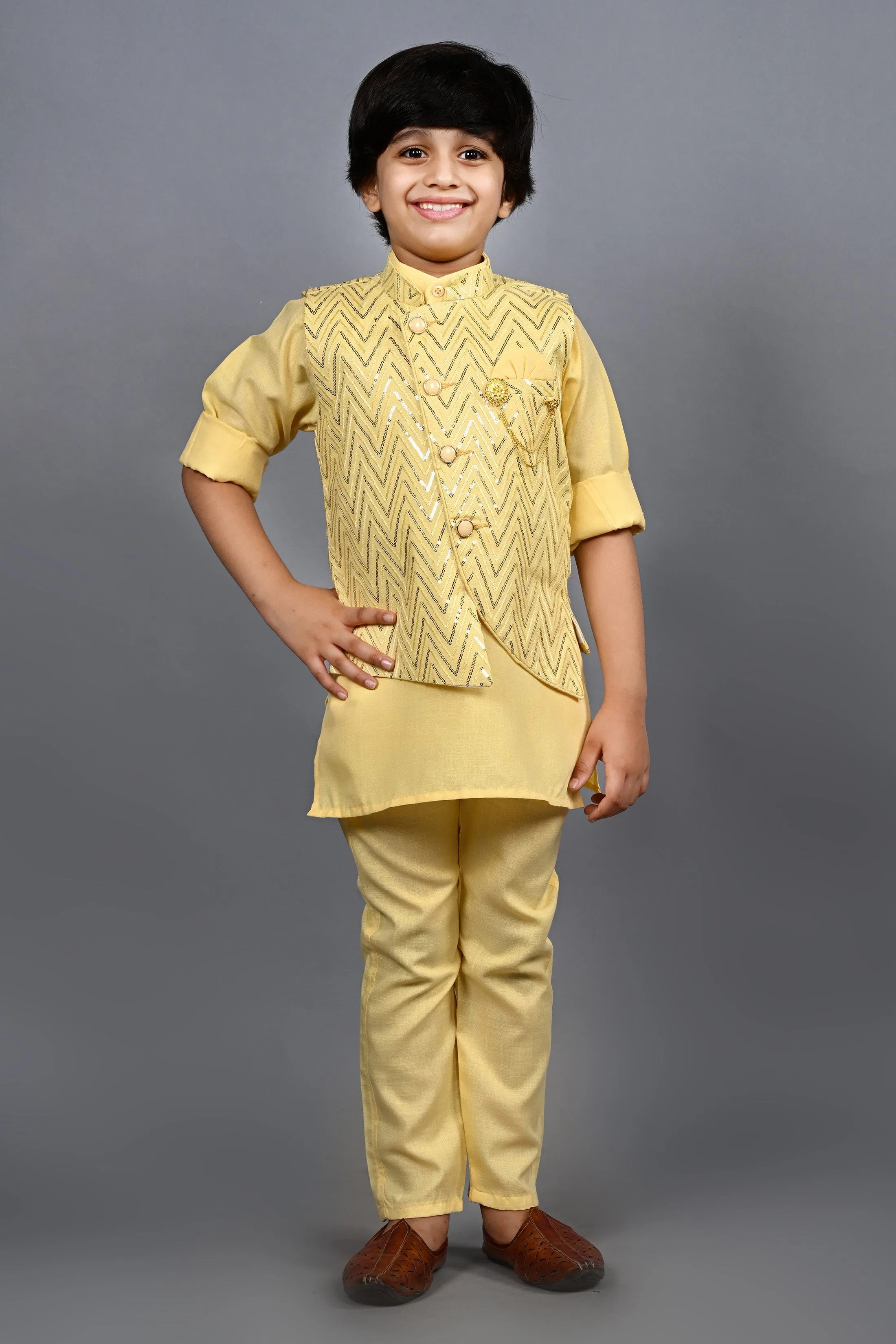 Ahhaaaa Kids Bollywood Style Print Indo-Western Sherwani Set For Boys