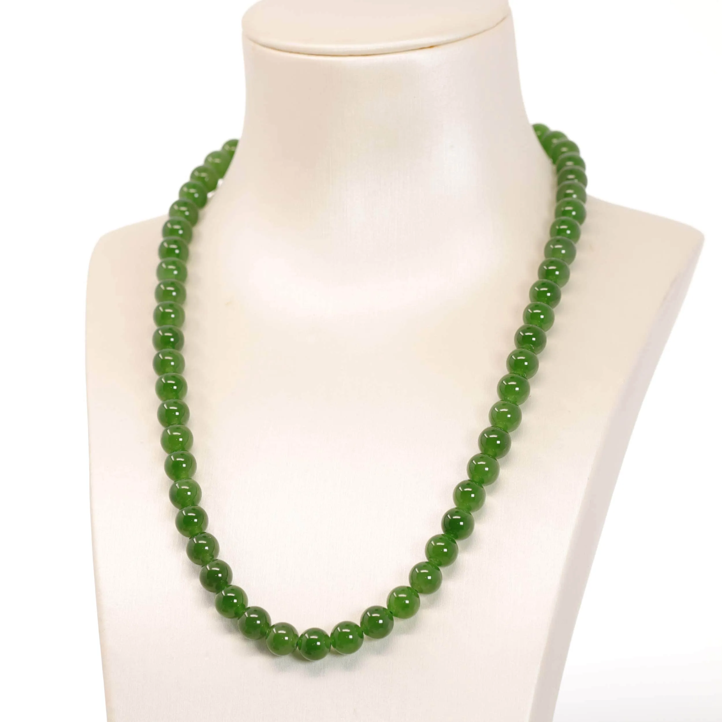 Baikalla Genuine High-quality Apple Green Nephrite Jade Round Beads Necklace ( 6mm )