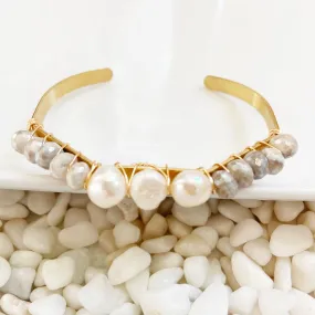 Discover - Pearl and mystic moonstone brass cuff