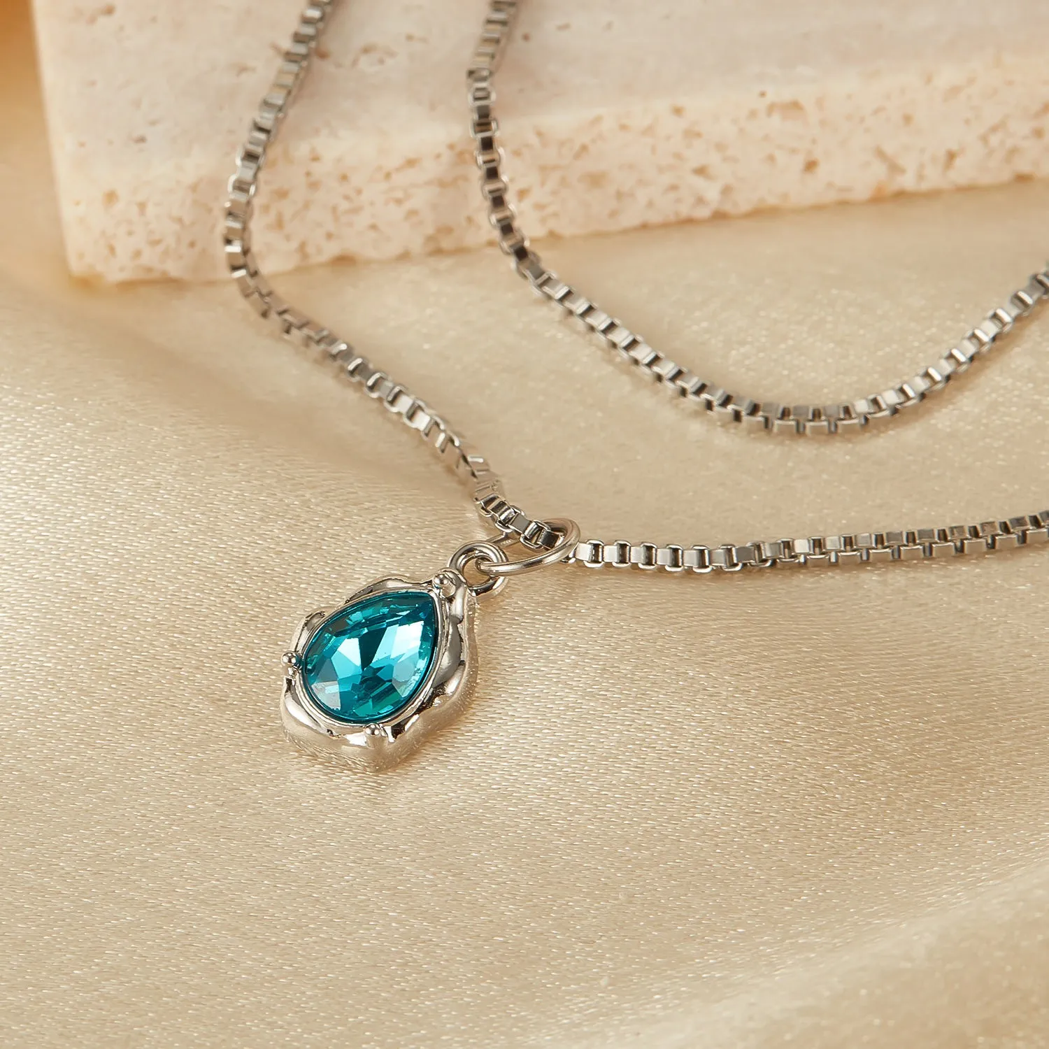 Elegant Women's Teardrop Pendant Necklace with Aquamarine Crystal - Silver Chain Jewelry