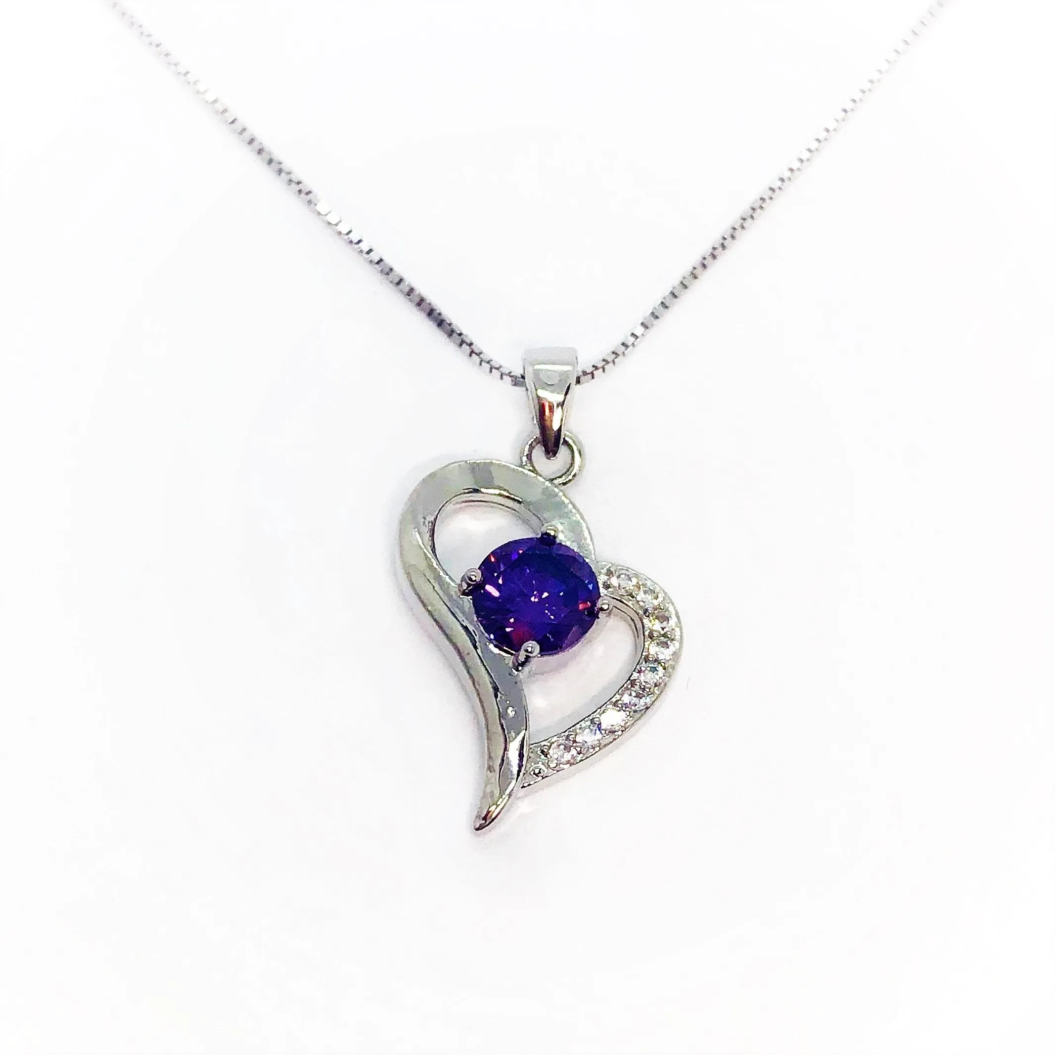 Exaggerated Silver Heart Purple Zirconia Necklace