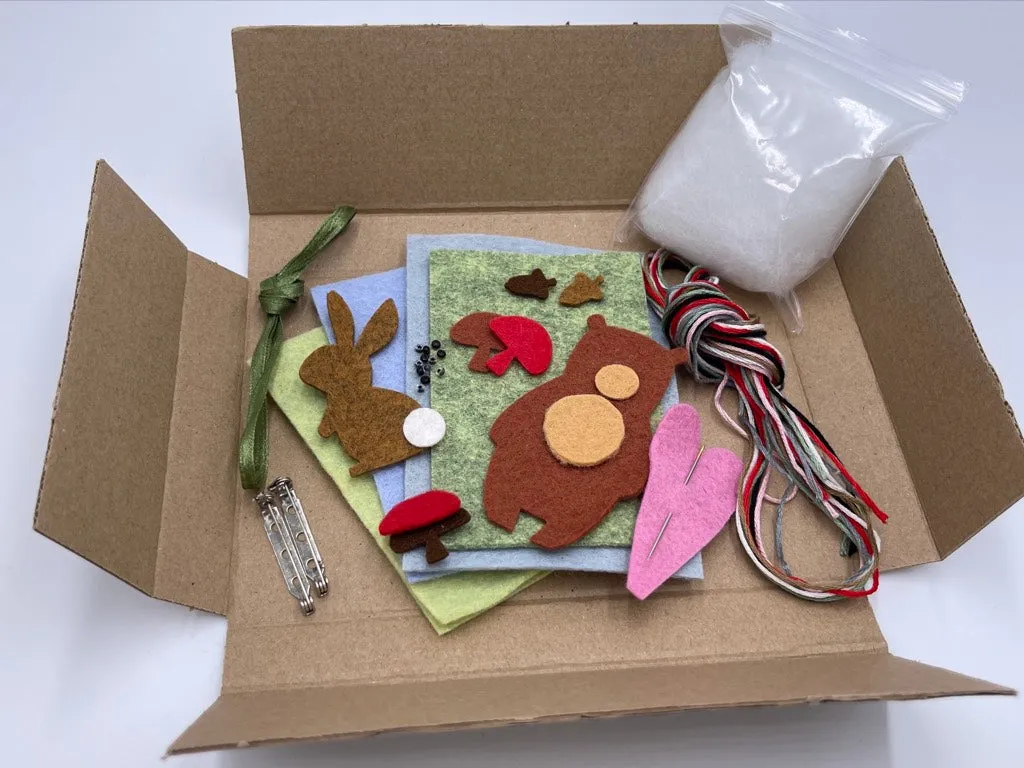 Felt Friends Woodland Brooch Kit - Makes 2 - Bear & Rabbit