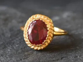 Gold Ruby Ring - Red Vintage Ring - Oval Cocktail Ring