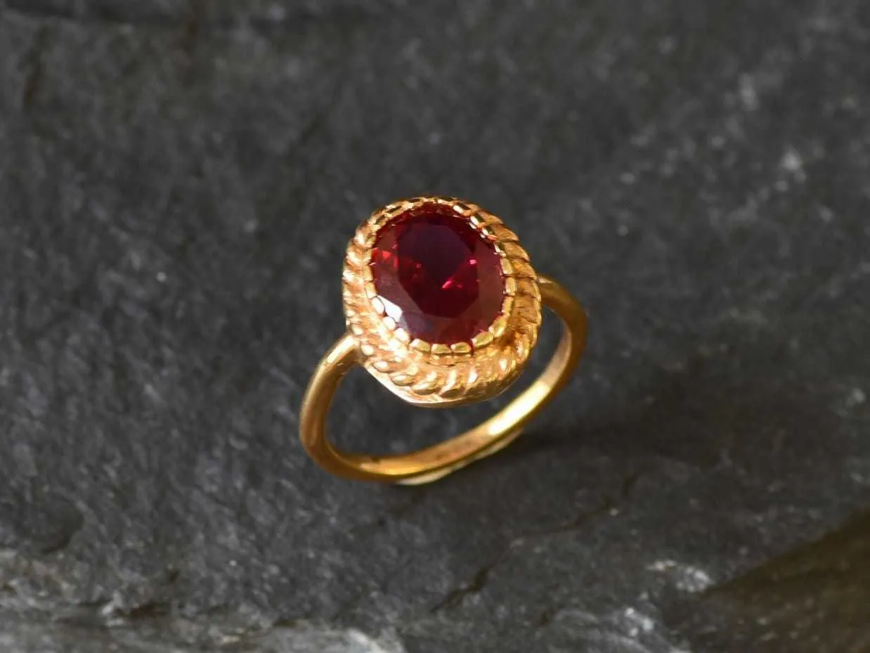 Gold Ruby Ring - Red Vintage Ring - Oval Cocktail Ring