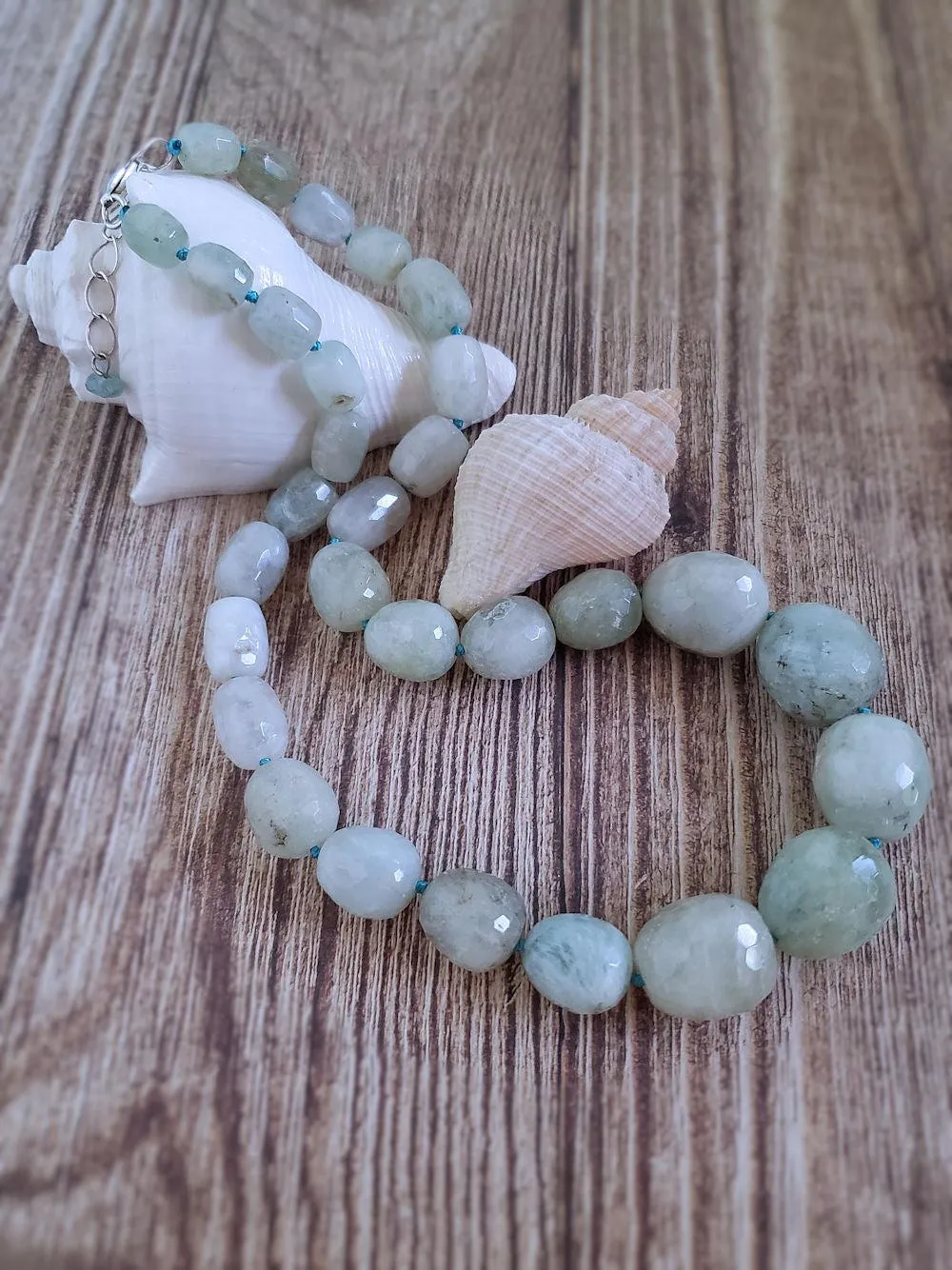 Green Aquamarine Necklace with Barrel Beads