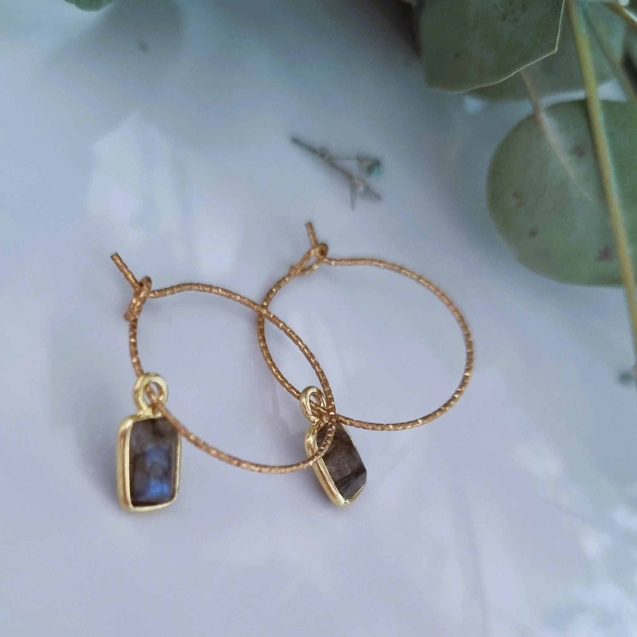 Labradorites hoops