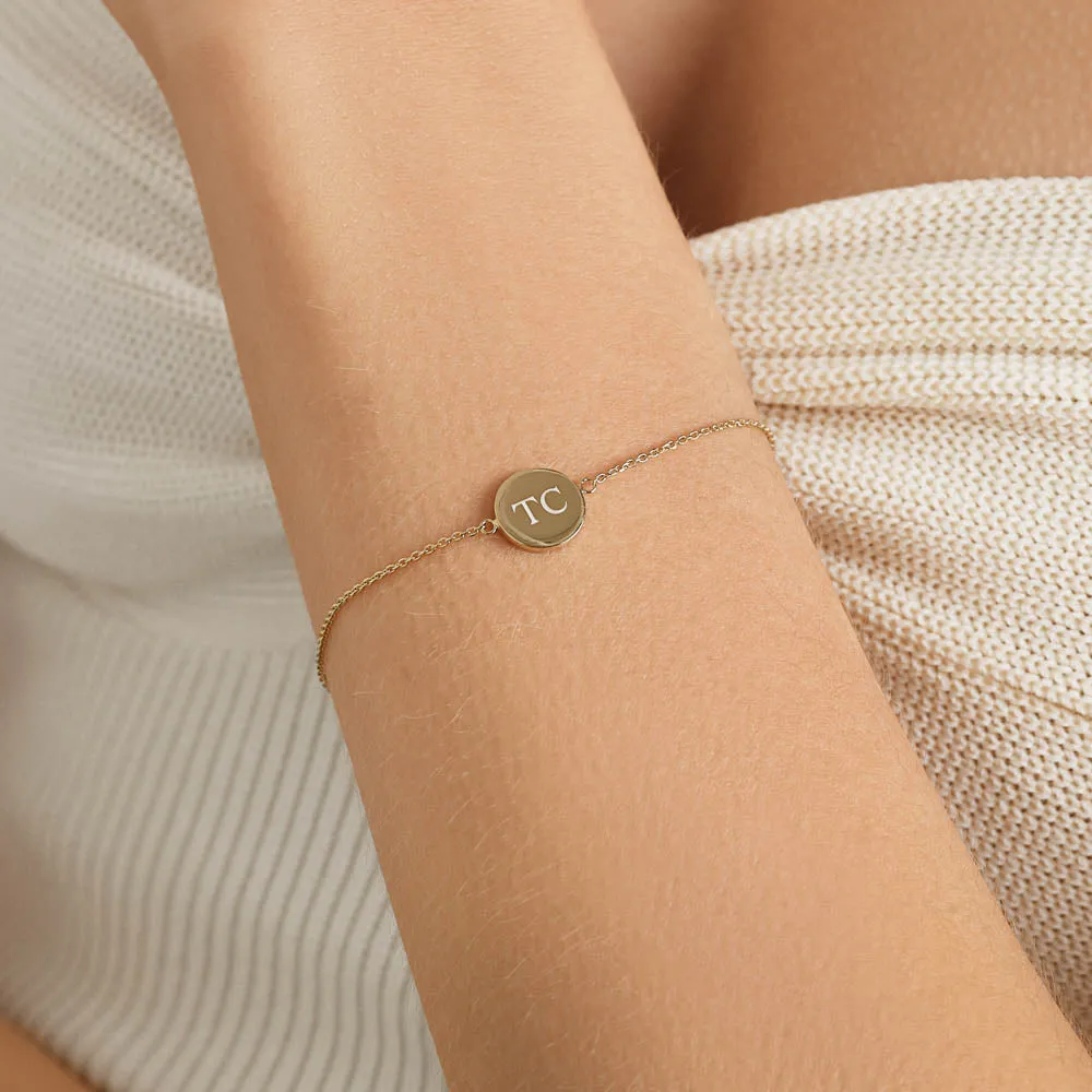 Mini Engravable Circle Bracelet in Gold