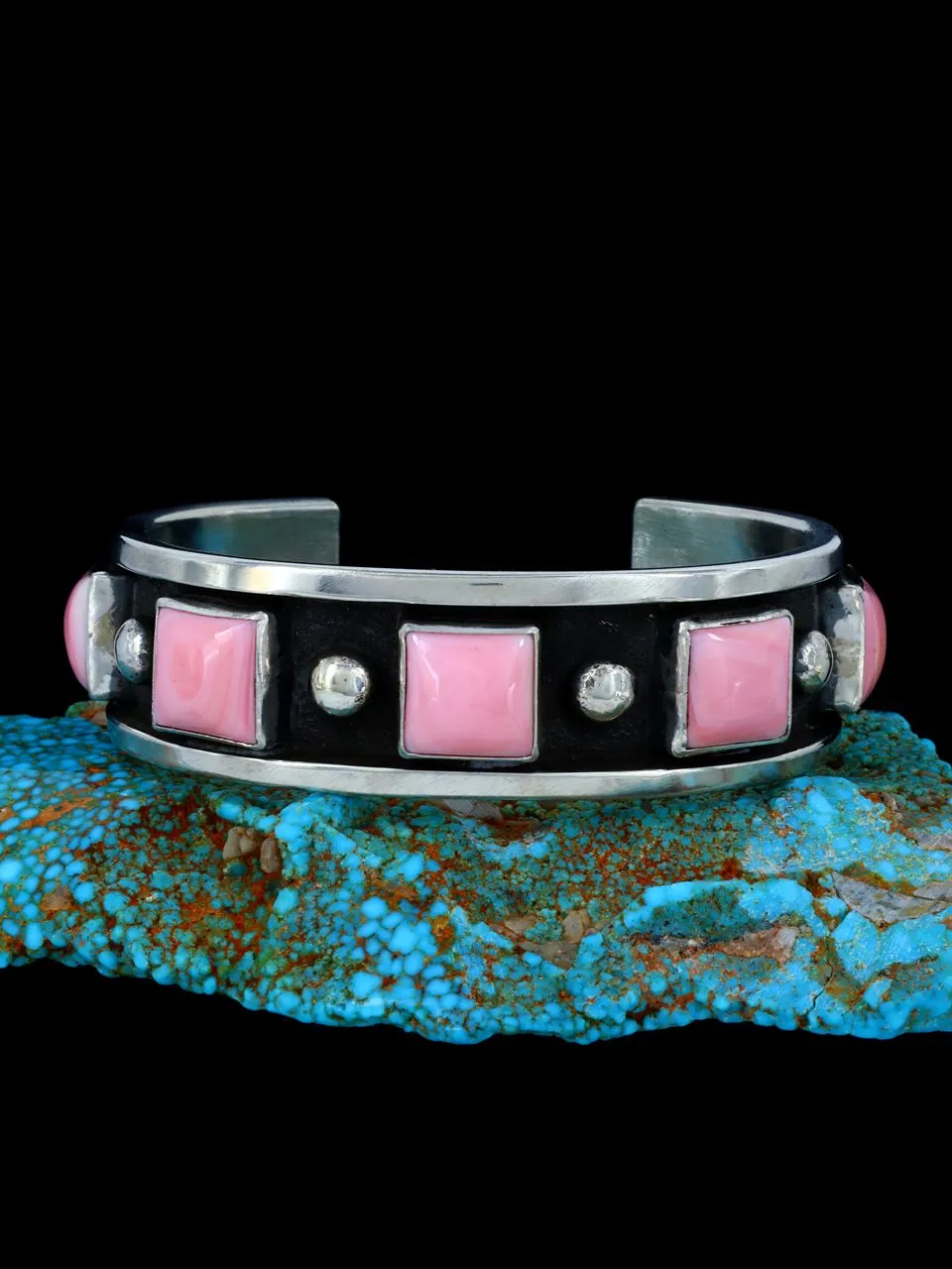 Native American Heavy Pink Conch Cuff Bracelet