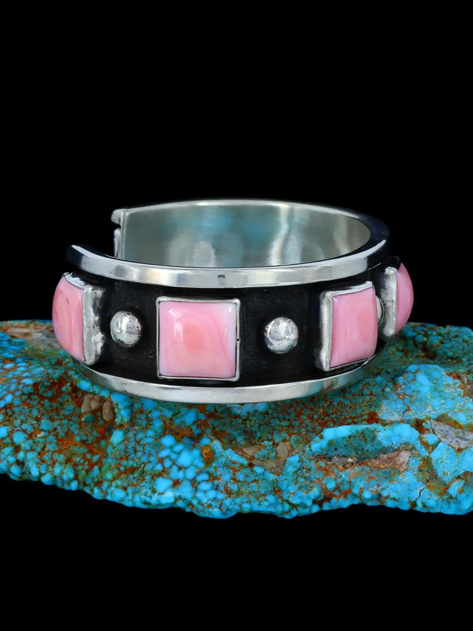 Native American Heavy Pink Conch Cuff Bracelet