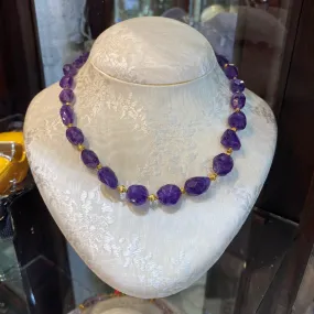 Necklace in 18k Gold with Amethyst (DV PE-47)