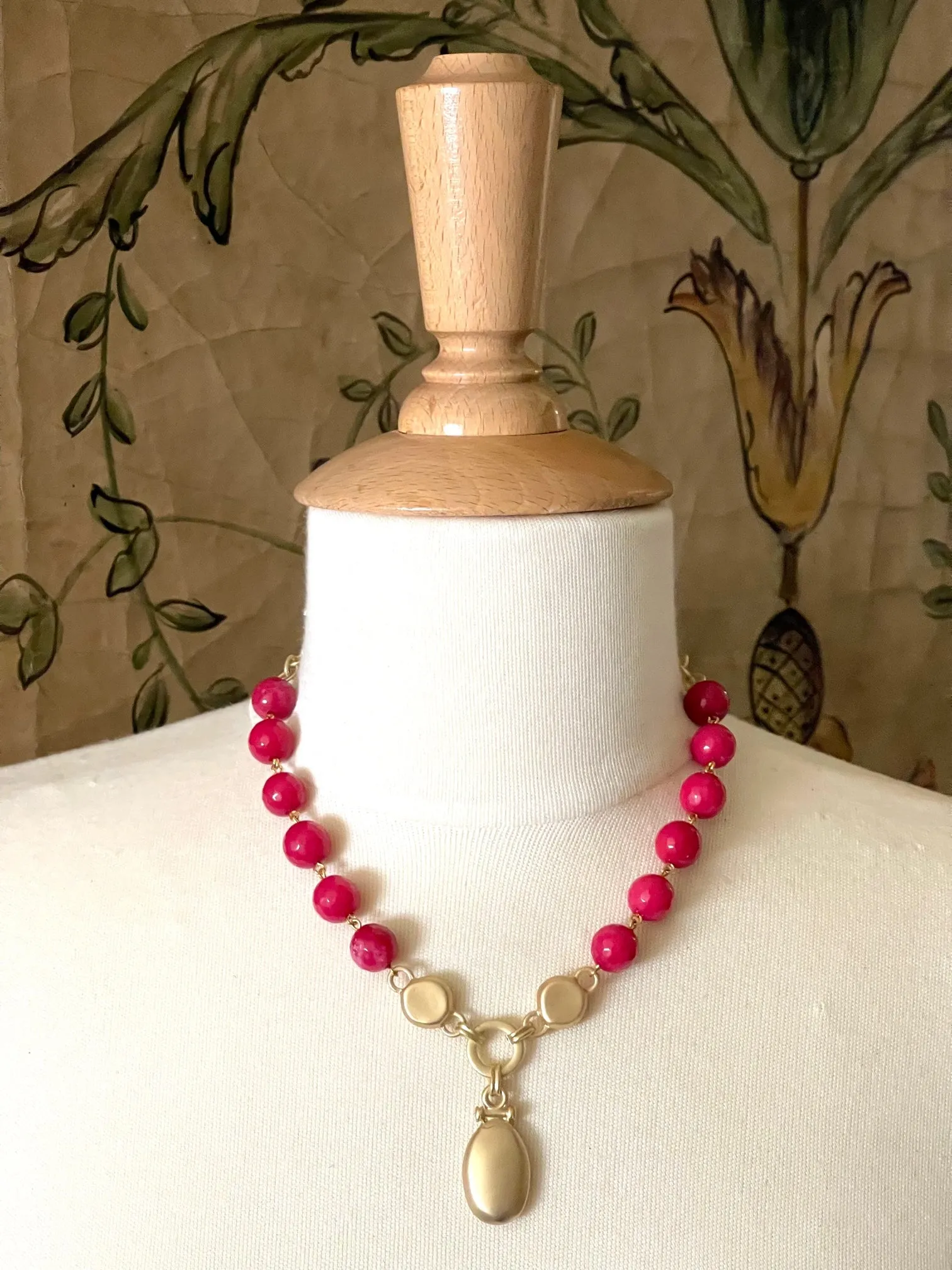 Red Jade Necklace with Matte Gold Accents and Pendant