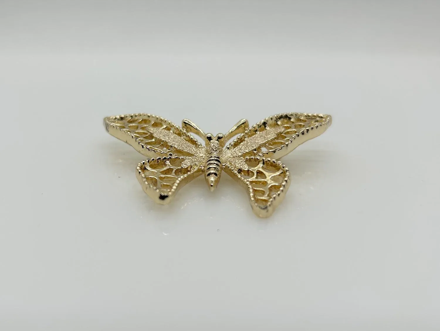 Sarah Coventry Gold Tone Madame Butterfly Brooch (1971)