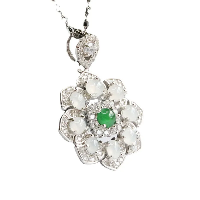 Small Round Beads Flower Pendant Necklace with Ice Emperor Green White Jade