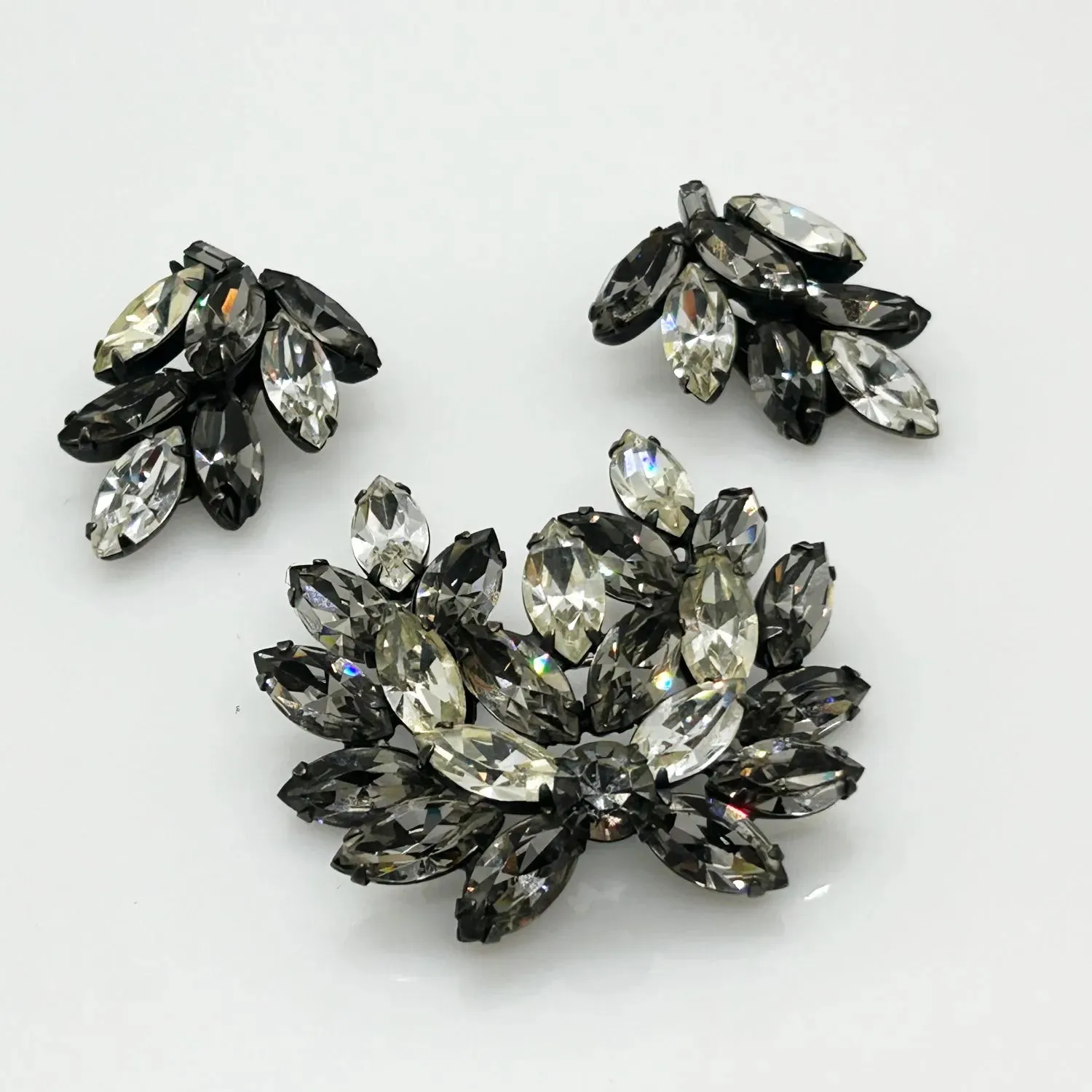 Sparkling Gray and White Vintage Rhinestone Brooch and Earrings