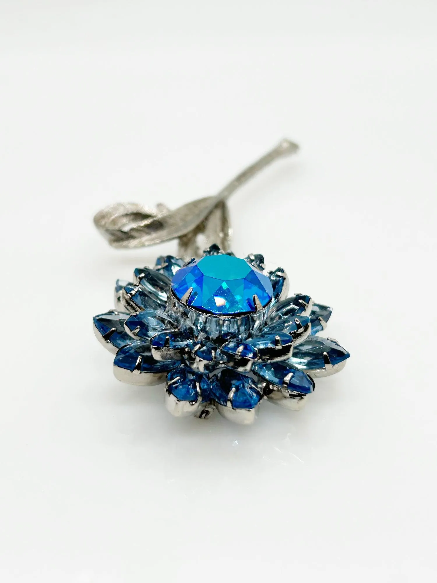 Super Sparkling Big Blue Floral Vintage Brooch