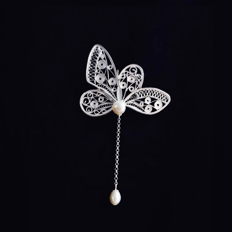 Vintage Plain Silver Filigree Butterfly Brooch/Pendant with Natural Freshwater Pearls