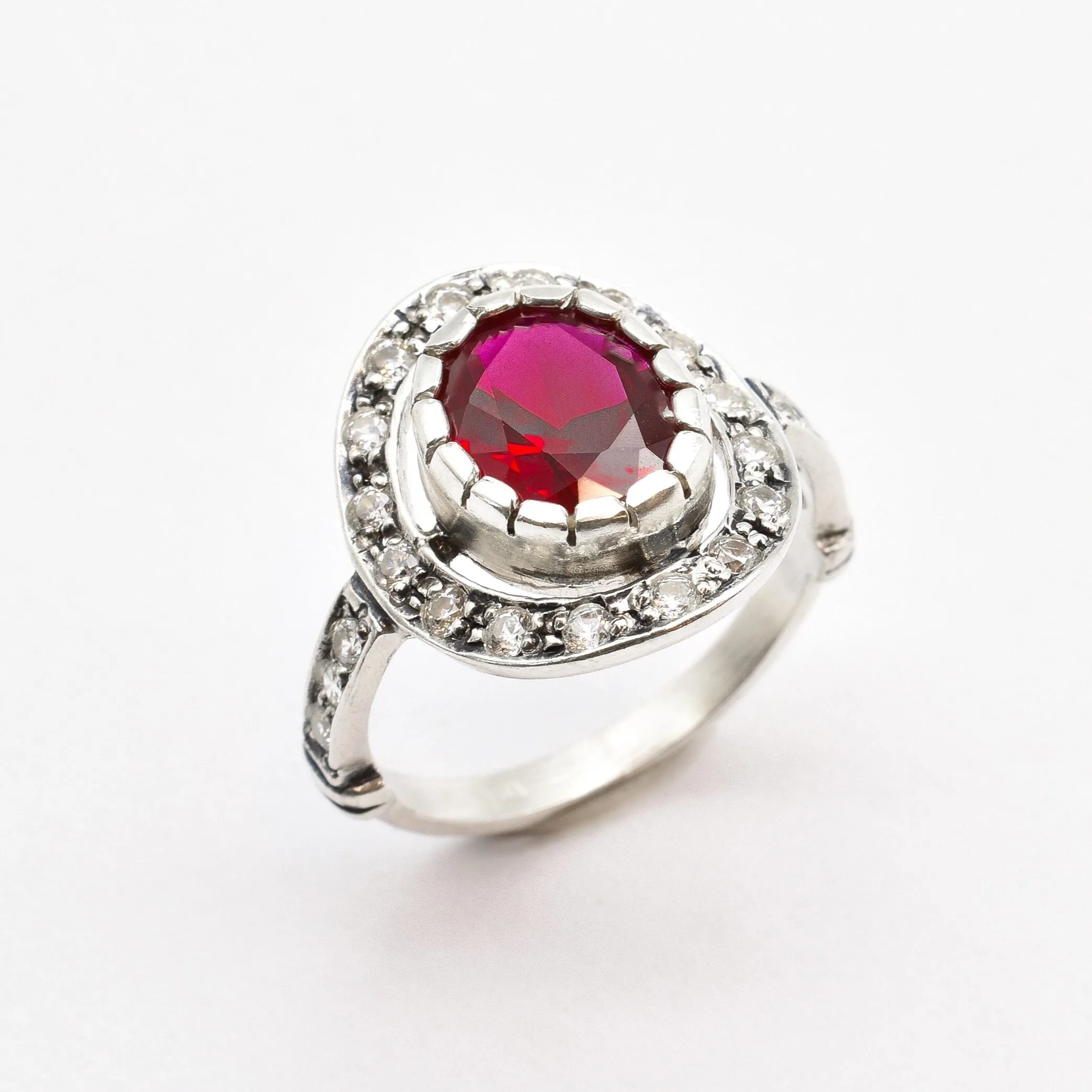 Vintage Ruby Ring - Red Ova Ring - Classic Ruby Ring