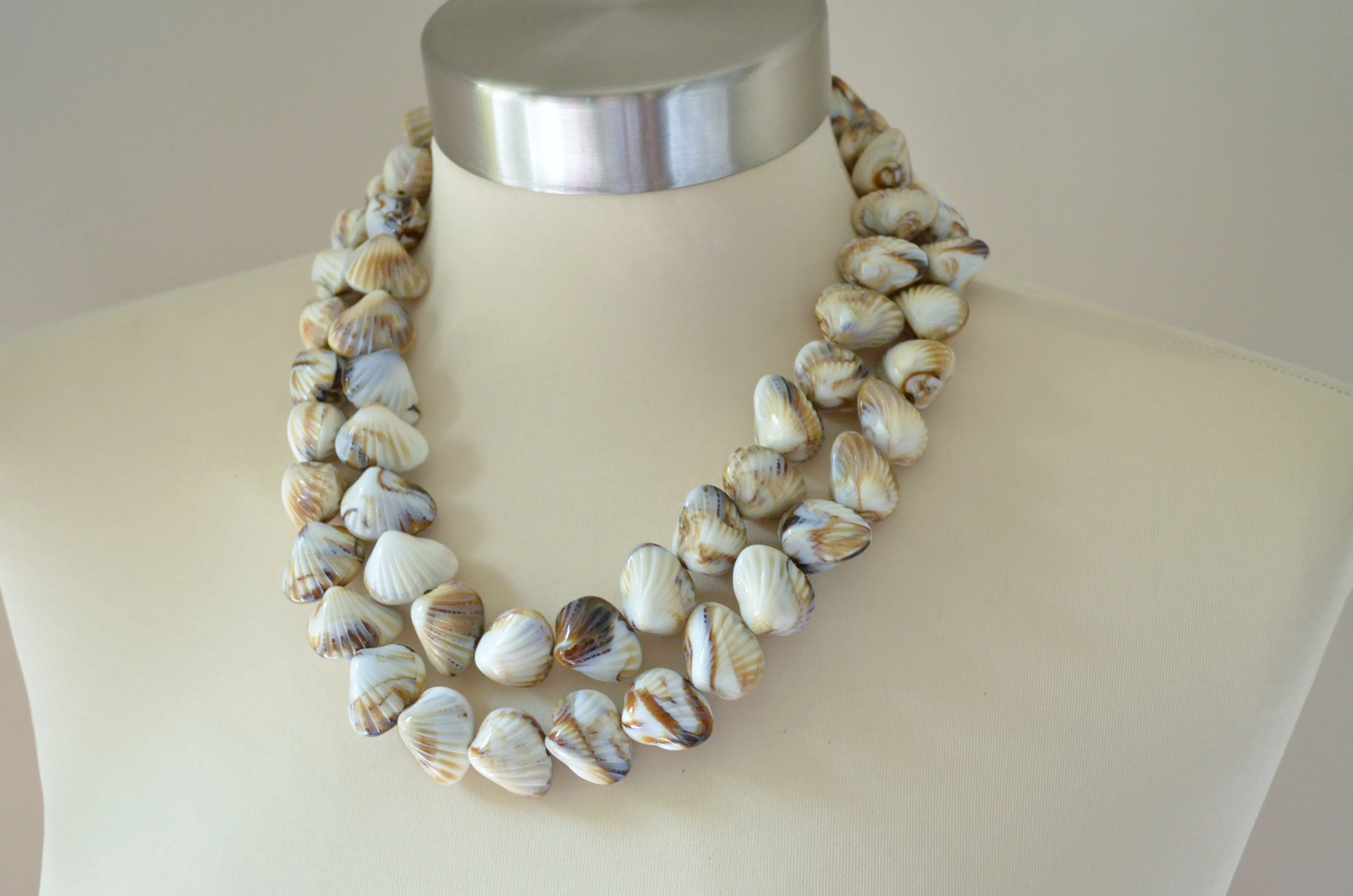 White Brown Shell Beaded Acrylic Chunky Lucite Beach Statement Necklace